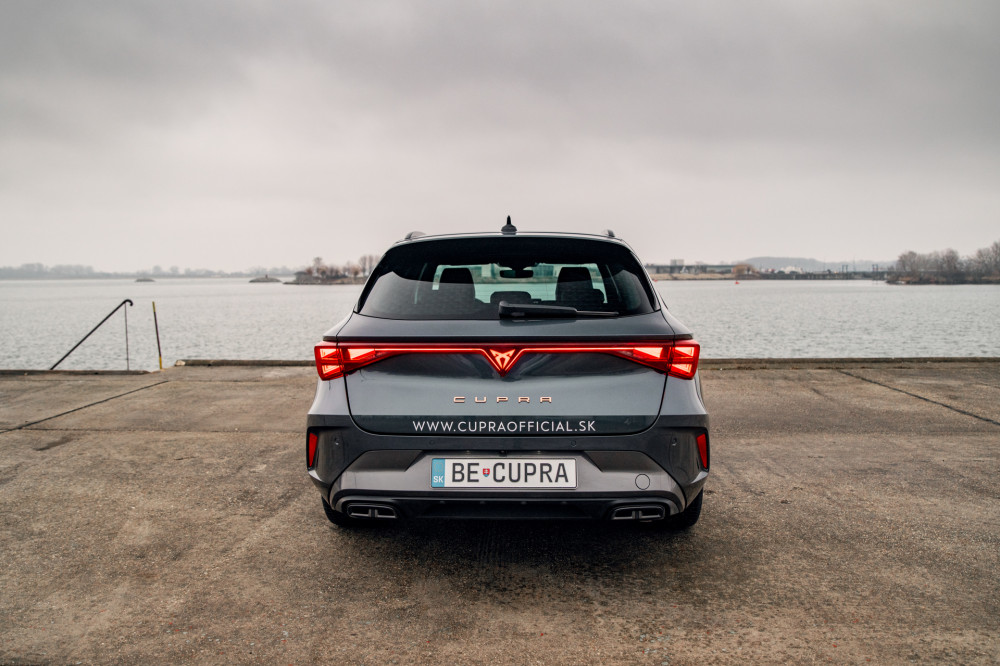 CUPRA Leon Sportstourer 2,0 TSI 4Drive